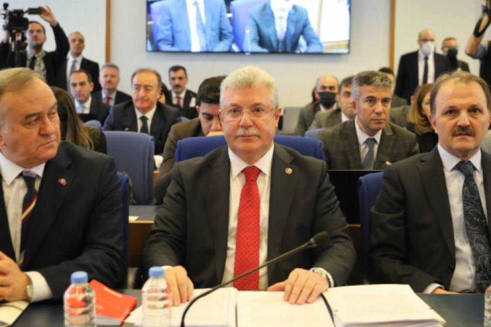 Beklenen EYT teklifi komisyonda g&ouml;r&uuml;ş&uuml;l&uuml;yor