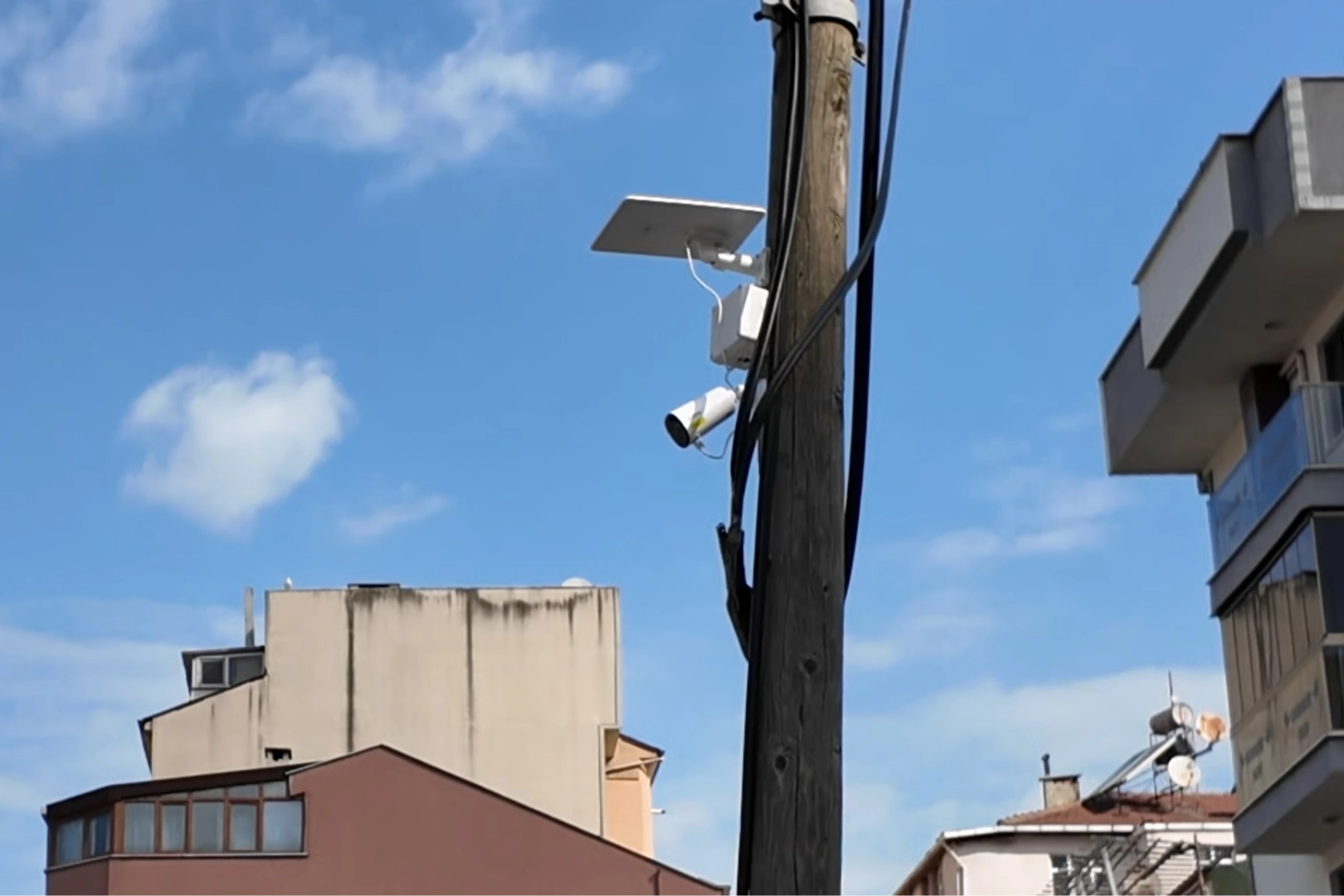 &Ccedil;ayırova'da kaba atık noktalarına kameralı takip