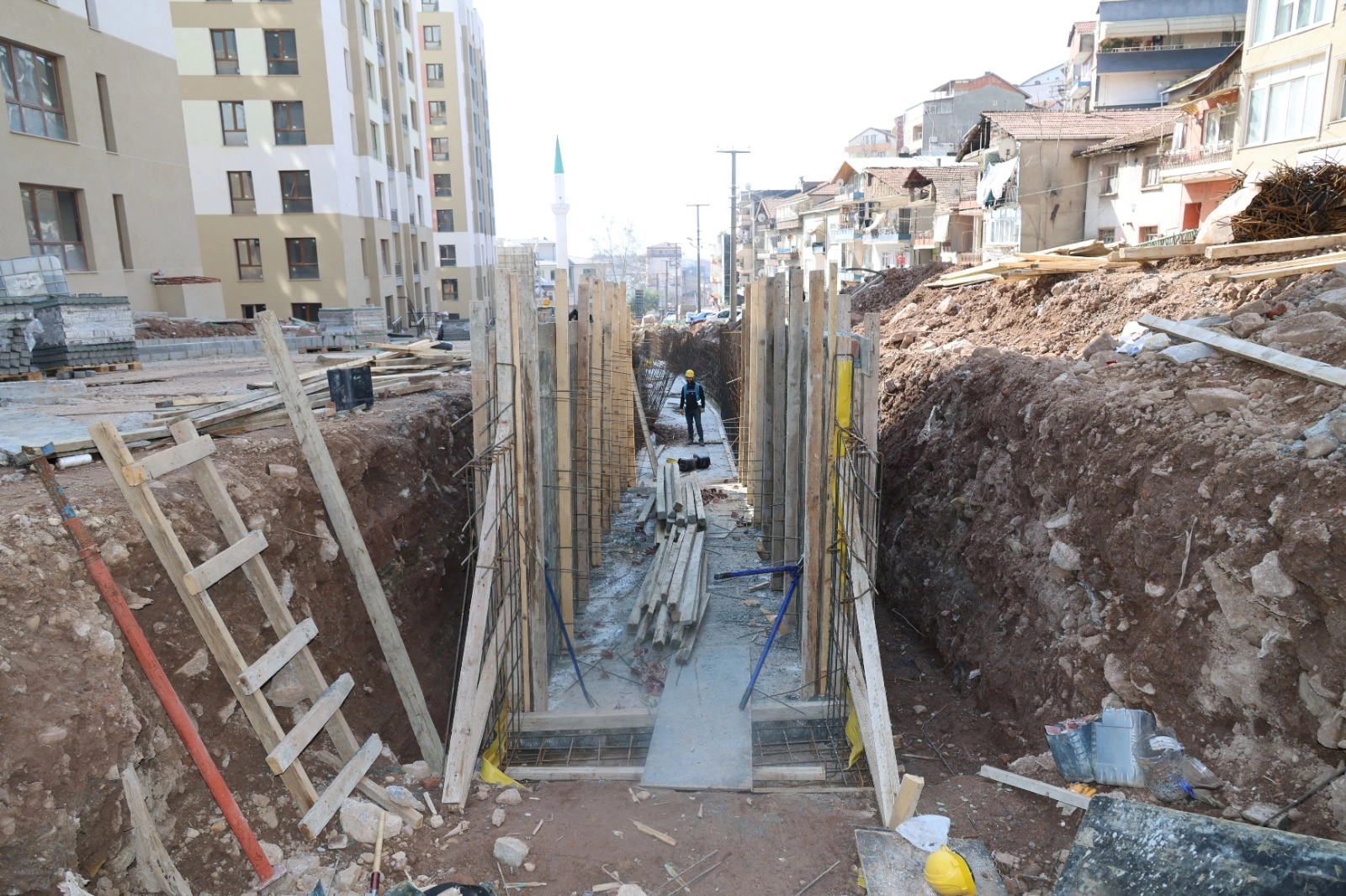 Kocaeli'de 360 metrelik dere ıslahı ile g&uuml;venli altyapı